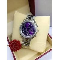 ราคา OMEGA Deville Ladies Midsize Chronograph ตัวเรือนสีเงิน และ 2k pinkgold (side boy) (6391198)