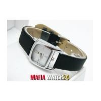 ราคา MF3172 นาฬิกา Lacoste สายหนังดำ ตัวเรือนสแตนเลสสีเงิน พื้นหน้าปัดขาว งานเรียบ ๆ (4566995)