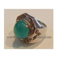 ราคา แหวนมรกตโคลัมเบียล้อมเพชรแท้เหลี่ยมลูกโลก (4778401)