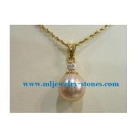 ราคา สร้อยคออิตาลีแท้ 2 สี พร้อม จี้มุกอันดามัน ประดับเพชร (ของฝากจังหวัดสตูล) (3402066)