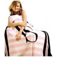 ราคา Victoria\'s Secret Square Black Pink Blanket ผ้าห่มขนหนูเนื้อหนานุ่มสีชมพู (6825700)