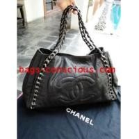 ราคา chanel modren chain Grand Shopping Tote in black color (3333557)