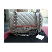 ราคา chanel classic jumbo caviar leather in light grey with silver chain brand new (2613508)