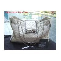 ราคา chanel \"eastwest\"large tote/creamy white (2162237)