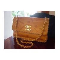 ราคา chanel vintage classic flap13&quot; with gold chain/natural color (1364269)