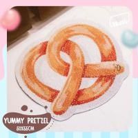 ราคา Matii พรมดักฝุ่น Matii x Sweet 50 x 55 cm. Matii x Sweet Yummy Pretzel (10612152)
