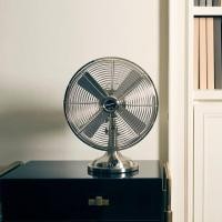 ราคา Bungalow Fan พัดลมเหล็กตั้งโต๊ะ ทรงวินเทจ ขนาด 12 นิ้ว HAMPTON CLASSIC TABLE FAN ( นิกเกิล / นิกเกิล ) นิกเกิล (10703594)