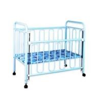ราคา TSH NF เตียงลูกกรง มีประตูปรับขึ้น-ลงได้ มีล้อเลื่อน สำหรับเด็กทารกแรกเกิด ถึง 2.5 ขวบ สีฟ้า (10789182)