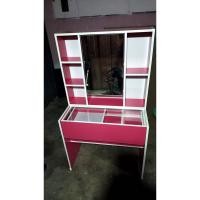 ราคา นาข้าวเฟอร์นิเจอร์ โต๊ะเครื่องแป้งญี่ปุ่น 135*75*40CM สีชมพู (10757285)