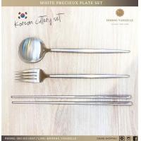 ราคา Dining Vaisselle ชุดช้อนส้อม ตะเกียบ สไตล์เกาหลี Cutlery Box สีเงิน (10816648)