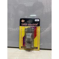 ราคา charoensap.wood กลอนประตู กลอนหน้าต่าง กลอนขอสับ กลอนห้องน้ำ ขนาด 8" / 6" / 4" ยี่ห้อ Twin Dragon กลอนห้องน้ำ 1 ชิ้น (12021940)