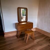 ราคา MB Teak โต๊ะเครื่องแป้งไม้สัก รุ่นSKU-00090 สีสักทอง (12022020)