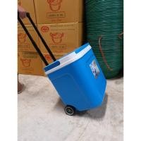 ราคา IQsilver925 กระติกน้ำแข็ง 30ลิตร ยี่ห้อเดนกิ กระติกน้ำแข็งล้อลาก Ice Cooler ขนาด39*47*46cm ฟ้า (12116116)