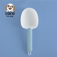ราคา cocopet shop ที่ตักอาหารสำหรับสัตว์เลี้ยง ช้อนตักอาหารแมว ช้อนตักอาหารสุนัข ด้ามจับสามารถหนีบถุงได้พกพาสะดวก วงรีก้านฟ้า-ขาว (12173212)