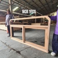 ราคา NCR 1988ชุดวงกบหน้าต่างบานเลื่อนสลับ โค้งมุมบนไม้เนื้อแข็ง ช่องแสงกระจกติดตาย(บน) ใส่ลูกล้อและราง ไม่ทำสี 150 x 100 ซม. (12258868)