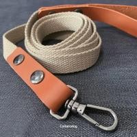 ราคา Collarodog สายจูงสุนัขใหญ่ หนังวัวแท้พรีเมียม 2.5ซม.ตัวคล้องทองเหลือง ผ้าสีกากี 1.8เมตร น้ำตาลอ่อน (12284034)