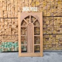 ราคา NCR1988 หน้าต่างไม้สัก ลายโค้งแสงแกะกลาง กว้าง 50,60 ซม. สูง 100,110 ซม. ไม่ใส่กระจก 60x110 cm. (12281654)