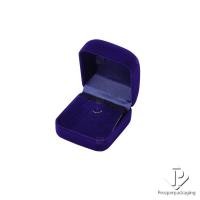 ราคา แบรนด์Prosperpackกล่องใส่เครื่องประดับ กล่องของขวัญ ของชำร่วย กล่องกำมะหยี่ หลายแบบ สำหรับใส่ แหวน ต่างหู จี้ สร้อยคอกล่องสีน้ำเงิน ทรงโค้งต่างหู+จี้ (12320204)