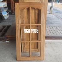 ราคา NCR1988 ชุดหน้าต่างบานเปิดไม้พร้อมวงกบและอุปกรณ์ บานดอกจิกคู่ ไม่รวมกระจก ไม่ทำสี บานกว้าง 50,60ซม. สูง 100 ซม.(รอบใน) 50x100 cm อุปกรณ์เปิดแบบวิกโก้ (12330504)