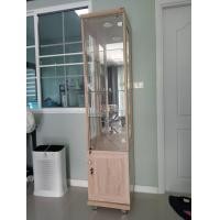 ราคา BROWN ตู้โชว์กระจก มีไฟดาวไลท์(ส่องสว่างภายใน) บานเปิดสามารถล็อคได้ กทมปริมณฑลเท่านั้น สีโซลิค (12401707)