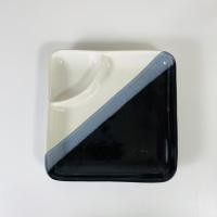 ราคา Dish.is.ceramics จานตราไก่ ออเดิร์ฟ มีช่องใส่น้ำจิ้ม ใส่ของทอด ใส่เทมปุระ ขนาด 7นิ้ว มีให้เลือก5สี ทรีโทน (12375664)