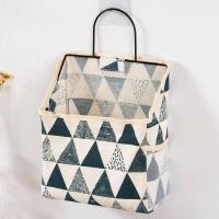 ราคา The Simple Home กระเป๋าผ้า กระเป๋าแขวนข้างเตียง ตู้ มินิมอล สไตล์ญี่ปุ่น พร้อมที่แขวน D6TT สามเหลี่ยม (12419085)