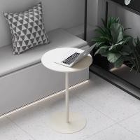 ราคา Betterhome.store Cafe table โต๊ะเหล็กวางของ โต๊ะกาแฟ โต๊ะวางข้างโซฟา โต๊ะตกแต่งคาเฟ่ 40.5 x 62 สีขาว (12066808)
