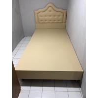 ราคา Chutikan เตียงเตียงเบาะหุ้มหนัง เตียงนอน 3.5 ฟุต สีครีม 152 (10892949)