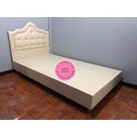 ราคา Chutikan เตียงนอนเตียงเบาะหุ้มหนัง ดีไซน์ใหม่ 6 ฟุต สีดำ (10892956)