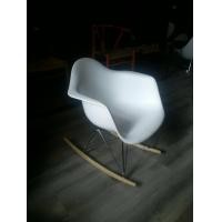 ราคา iLoft chair เก้าอี้Rocking chair ขาไม้จริง PP/ไม้ ขาวและดำ Classic (10375264)