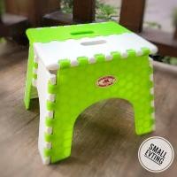 ราคา SmallEvting เก้าอี้พับ เก้าอี้พกพา ทรงเตี้ย เก้าอี้สนาม เก้าอี้พลาสติก เก้าอี้ สีเขียว (12123126)