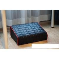 ราคา Sofathai ที่วางเท้า (กว้างพิเศษ 80 cm) ทีรองเท้า footrest ที่พักเท้า ที่วางเท้าเพื่อสุขภาพ ที่วางเท้าใต้โต๊ะทำงาน ตารางสี่เหลี่ยม สีดำ ตะเข็บสีแดง (12537973)