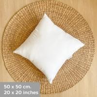 ราคา Solstice Home ไส้หมอนอิง เนื้อนุ่ม ผิวละเอียด - แพ็คสุญญากาศ หุ้มผ้า Micro กันไรฝุ่น ใยบอล เกรด A ขนาด 40/45/50/60 ซม. 50x50 cm / 20x20 in (12098441)