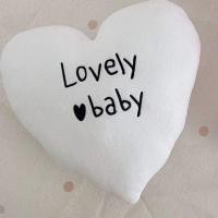 ราคา TwinniesDecor หมอน รูปหัวใจ น่ารักสุดๆค่า น้องนุ่มนิ่มมากกกๆๆๆ สีขาว (12512998)