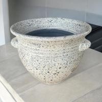 ราคา Lanna Pottery Flowerpot กระถางดินเผาทรงปากบาน 3 หู ขนาด 40 x 38 cm. สีขาวเก่า,ก้นกระถางไม่มีรู (12479012)