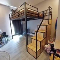 ราคา BKKBedSteel เตียง2ชั้น บันไดตู้เสื้อผ้าพร้อมตู้เก็บของ เลือกได้3ขนาด 3.5ฟุต 5ฟุต 6ฟุต กทม+ปริมณฑล 5 ฟุต ดำ บันไดขาว (12427617)