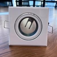 ราคา ILLUSPACE โคมไฟดาวน์ไลท์ (Downlight) โคมไฟฝังฝ้า โคมไฟติดฝ้า โคมไฟสี่เหลี่ยม โคมไฟสีขาว โคมไฟใช้หลอดMR16 หลอดMR16 ขั้วหลอดGU5.3 SG0047 (12176859)