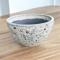 ราคา Lanna Pottery Flowerpot กระถางดินเผาทรงถ้วย ขนาด 26 x 16 cm. สีขาวเก่า (12478855)