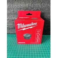 ราคา Milwaukee รุ่น 4932480180 ตลับพร้อมเส้นเอ็นเล็มหญ้า 2 มม. x 7.6 ม. (12669866)