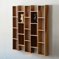 ราคา TYME ชั้นวางของแบบติดผนัง ไม้สัก แนวตั้ง รุ่น D train ชั้นวางart toy ชั้นวางแผ่นเกมส์ แผ่นdvd มี 18 ช่องวางของ (12677129)