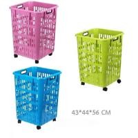 ราคา จริงใจจิปาฐะ ตะกร้าผ้า ตะกร้า Basket มีล้อ เเข็งเเรง ทนทาน No.758SN เลือกสีได้ มี 3 สี เขียว ฟ้า ชมพู เขียวGreen (12678797)