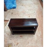 ราคา แพร่ไม้งาม ชั้นวางรองเท้าไม้สัก ทำจากไม้สักแท้ แบบ3ชั้น ขนาด 30x80x49cm กยส สีโอ๊ค (12698124)