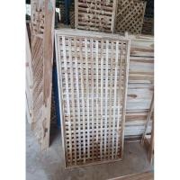 ราคา แพร่ไม้งาม ฉากกั้นห้องไม้สัก ฉากไม้สัก ตกแต่งร้าน ลายสก็อต ขนาด 75x150 cm ทำจากไม้สักแท้100 ฉาก+ขา (12698076)