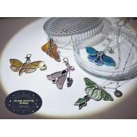 ราคา ร้านประกายแก้วชุดทำกระจกสี ทำกระจกสเตนกลาส แมลงเม่า 3 ชิ้น 5 ตัว DIY KIT Moths (10706780)