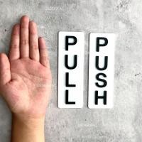 ราคา Designfac ป้ายดึงผลักประตูแนวตั้ง ป้ายPULL ป้ายPUSH ป้ายติดประตู ป้ายสัญลักษณ์โมเดิร์นลอฟท์มินิมอล ขาว PUSH 1 + PULL 1 ป้ายโมเดิร์น (12013696)