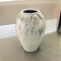 ราคา Lanna Pottery Vase แจกันดินเผาทรงไหเรียบ ขนาด 23 x 35 cm. สีเขียวเข้ม (12478830)