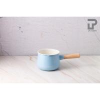 ราคา PT ware หม้อ หม้อด้ามเคลือบอินาเมล หม้อเคลือบ หม้อด้าม ตรานกเพนกวิน ขนาด 1.5ลิตร สีฟ้า ไม่มีฝาปิด (12698834)