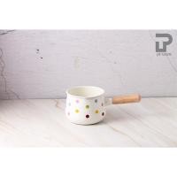 ราคา PT ware หม้อ หม้อด้ามเคลือบอินาเมล หม้อเคลือบ หม้อด้าม ตรานกเพนกวิน ขนาด 1.5ลิตร ลายจุด Poka Dot ไม่มีฝาปิด (12698751)