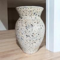 ราคา Lanna Pottery Vase แจกันดินเผาทรงปากแตร ขนาด22 x 32 cm. สีขาวเก่า (12479068)