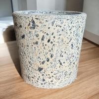 ราคา Lanna Pottery Flowerpot กระถางดินเผาทรงตรง ขนาด 17 x 18 สีขาวเก่า (12679744)